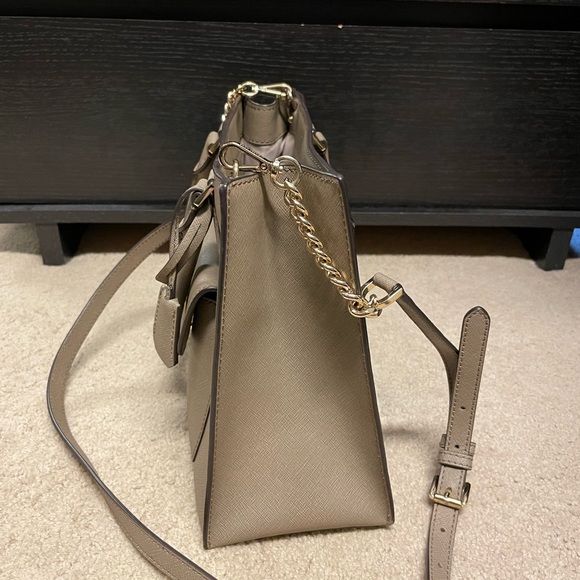 Michael’s Kors satchel - Picture 2 of 8